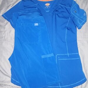 Womens Dickies Scrub Set- Blue